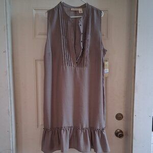 DKNY, Size 18, Light Grey